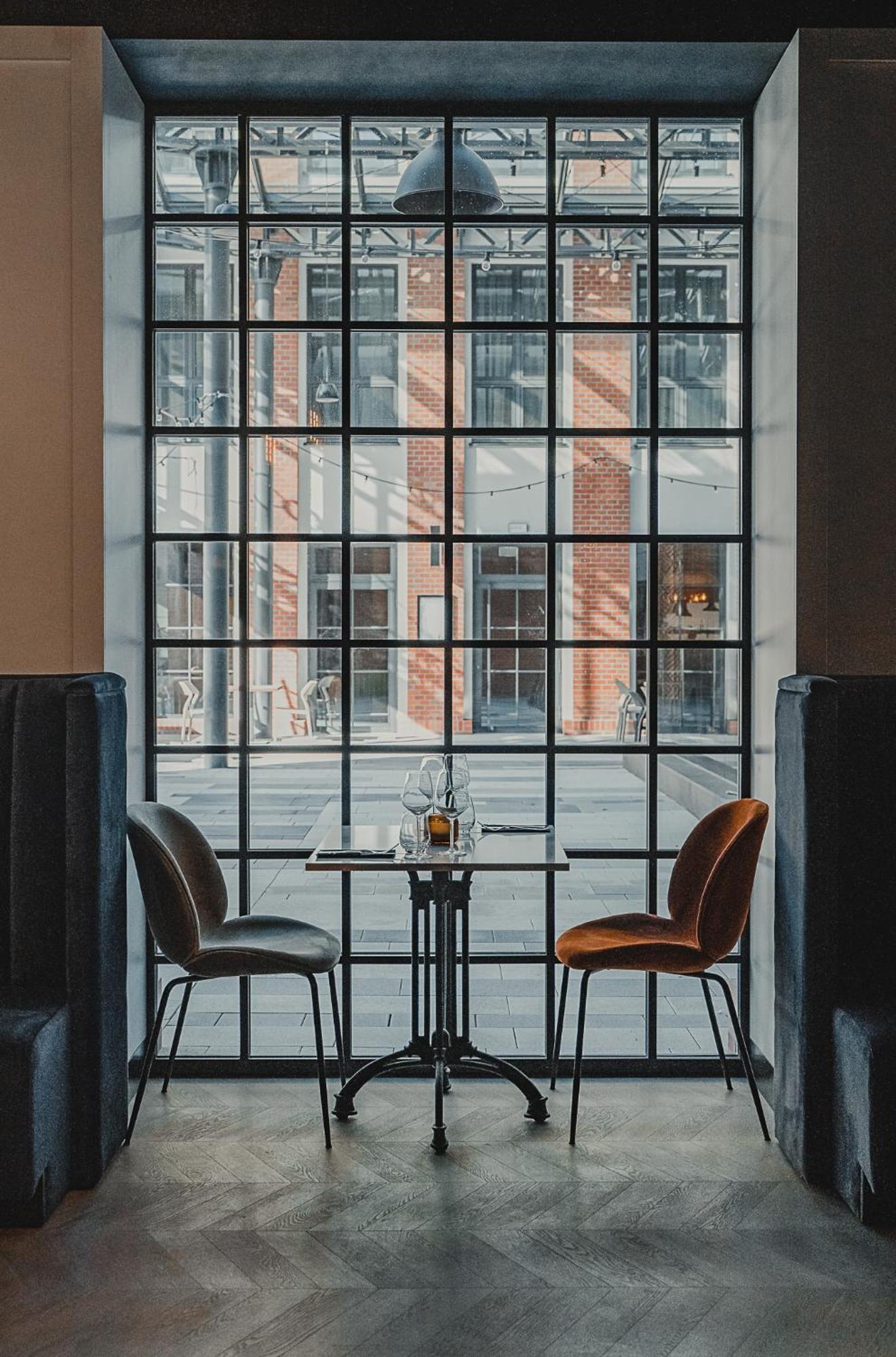 Mercure Fabryczna 4*